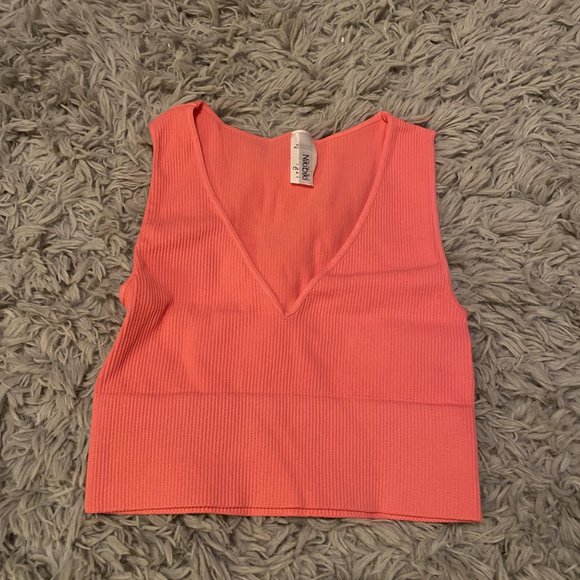 NWT Pink Nikibiki Plunge Tank Top - Picture 4 of 5